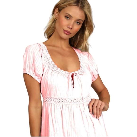 Lulus So Darling Light Pink Dotted Short Sleeve Mini Dress Medium - Picture 7 of 10